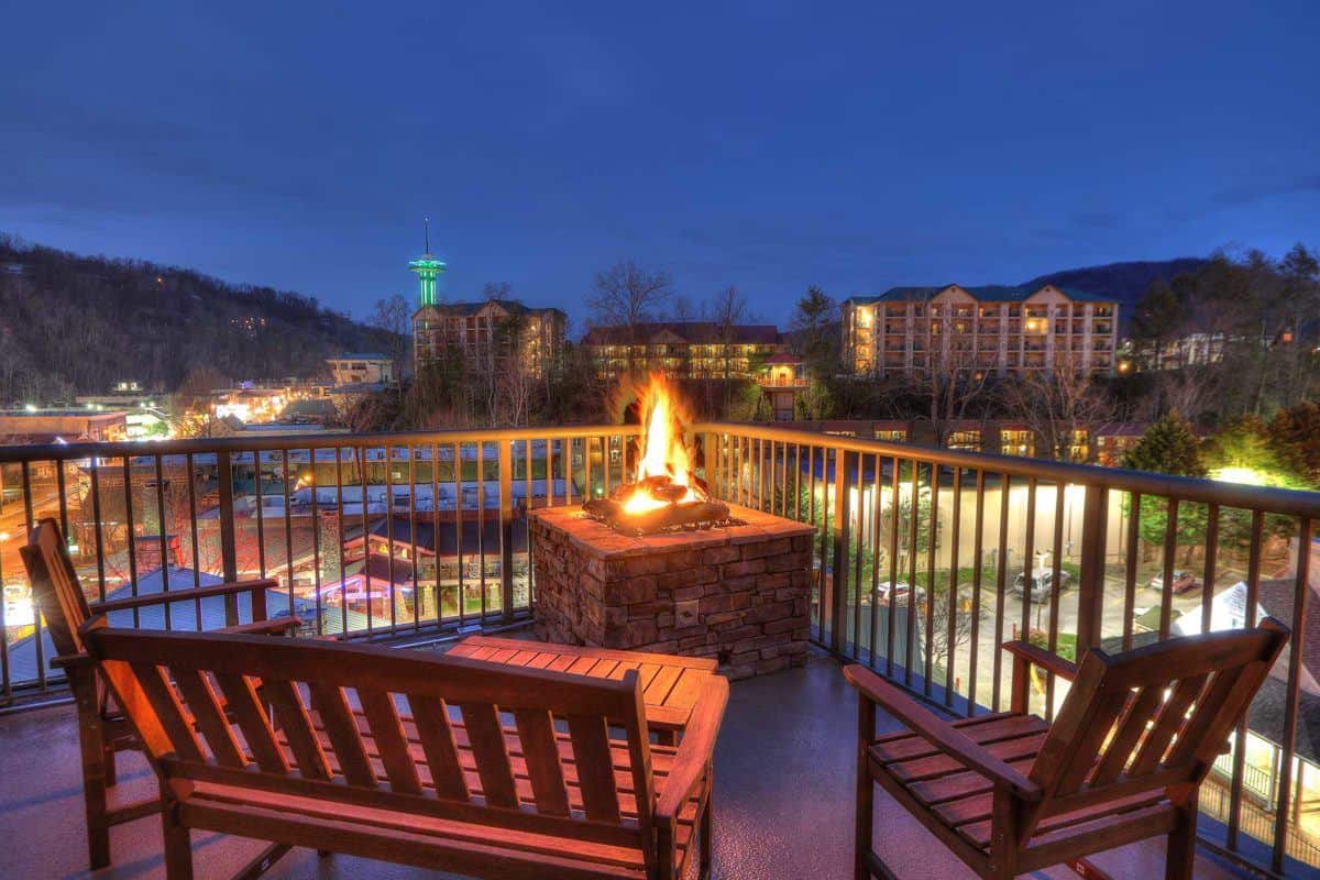 4 Things to Know Before Going to the Gatlinburg Christmas Parade