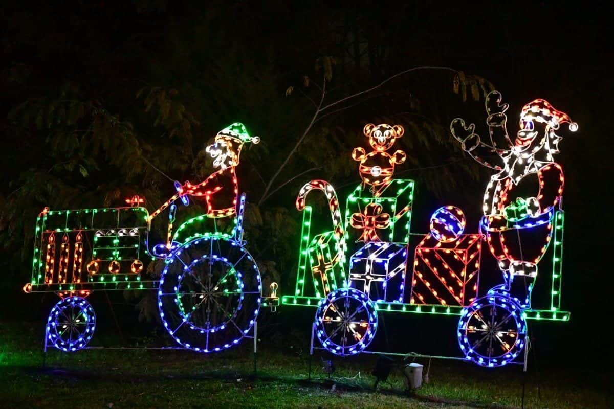 Gatlinburg christmas lights trolley