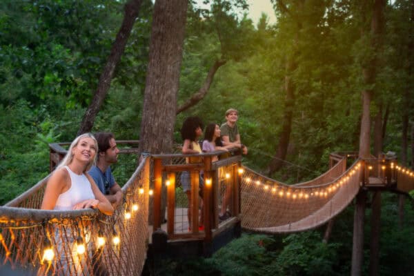 Hotels Near Gatlinburg Parkway Attractions